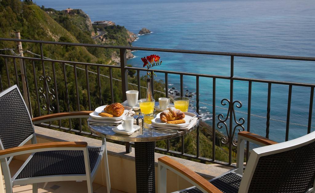 Meridiana Hotel Таормина Экстерьер фото